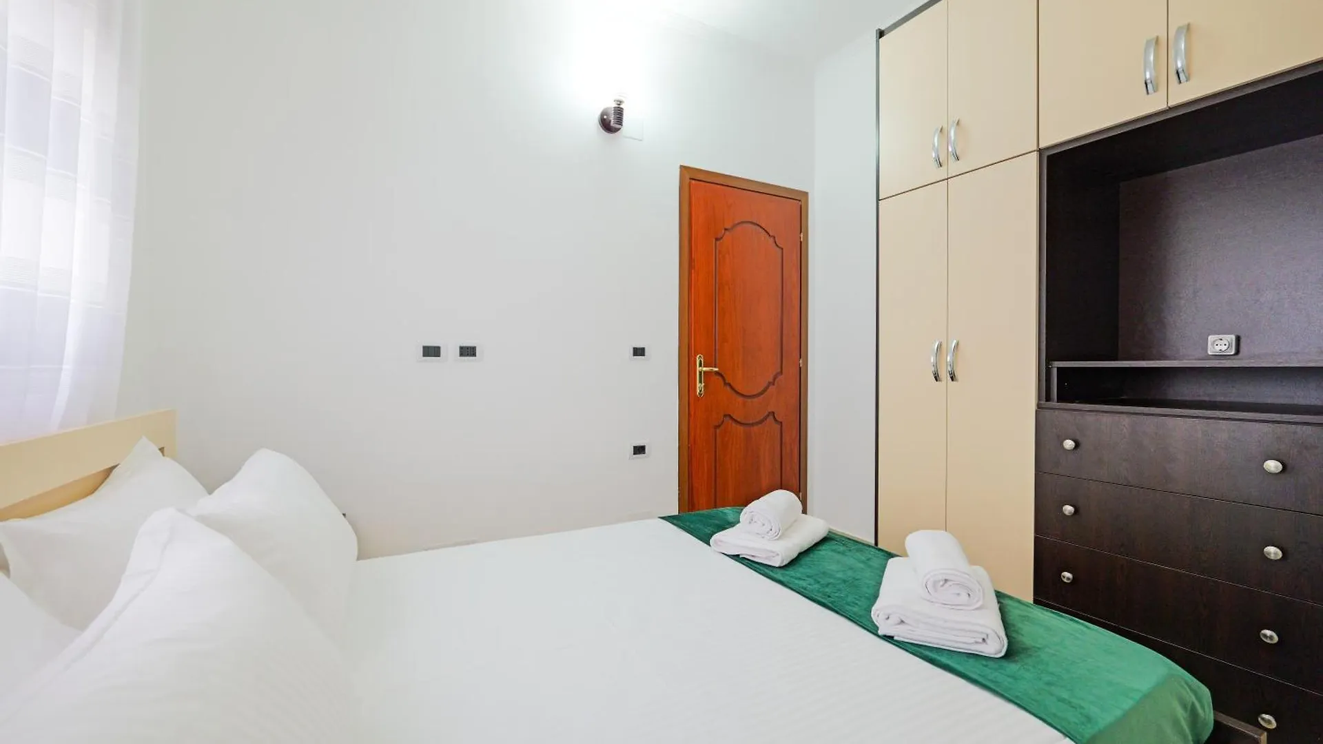 Azul Apartments Sarande