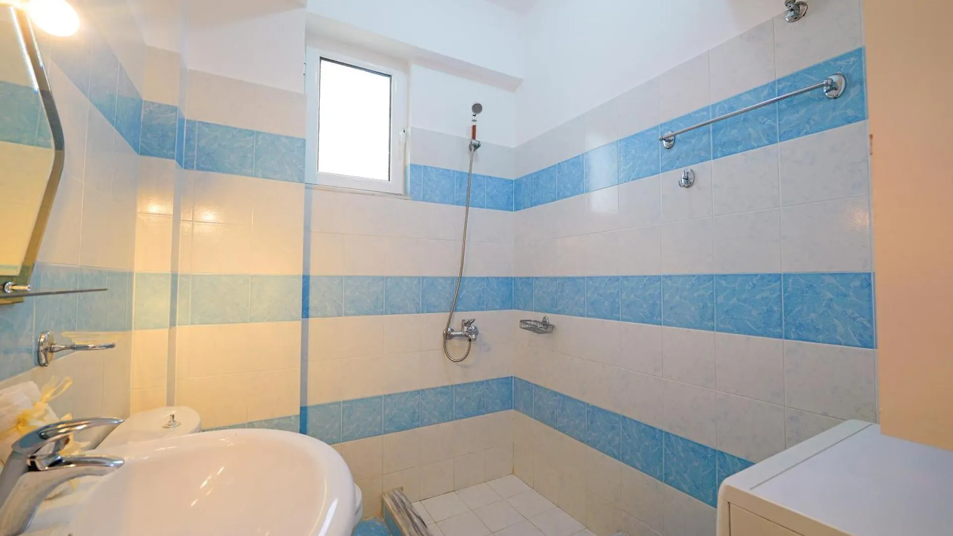 Azul Apartments Sarande Albania