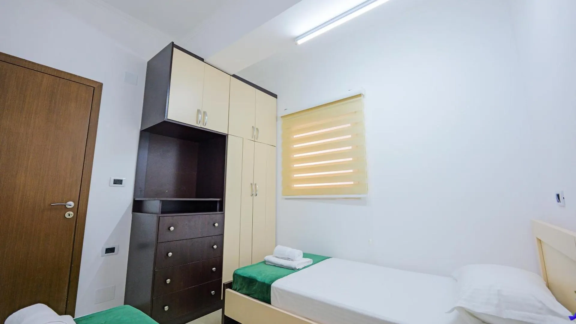 Azul Apartments Sarande 0*,